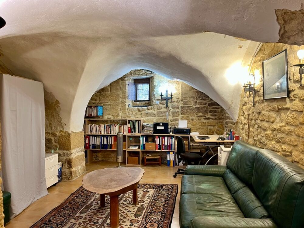 Vente Maison Maison de village en pierre – 101 m² – cœur de Remoulins Remoulins