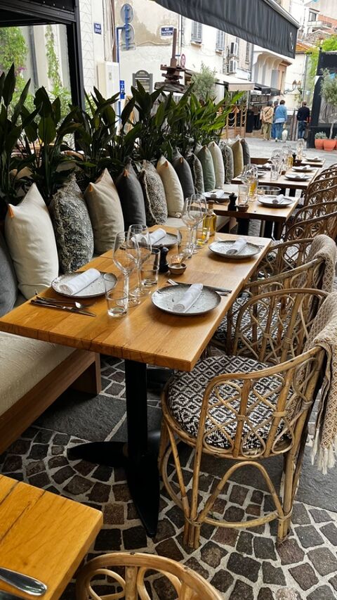   Exceptionnelle Brasserie LYON 7EME 150 couverts en terrasse 