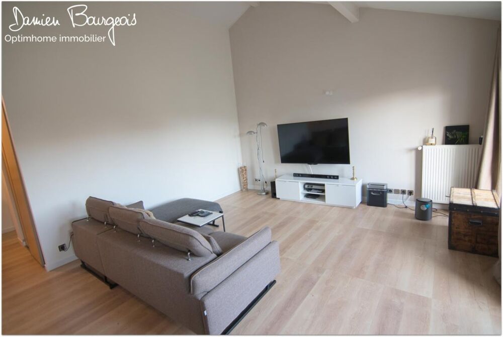Location Appartement Superbe appartement T3 meublé – 65 m² – Dernier étage – Prestations haut de gamme Sergy