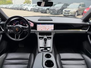 Panamera 4 – Panoramique Cuir ACC LED Cam&eacute;ra Si&egrave;ges Chauffants 2018 occasion 33000 Bordeaux