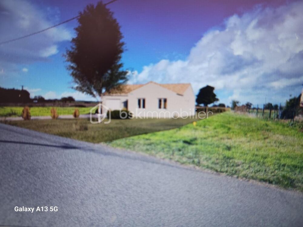 Vente Terrain A vendre Charmant terrain à bâtir de 1026 m2 à Lencloître Lencloitre