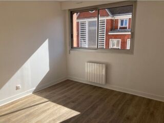  Appartement à louer 4 pièces 103 m²