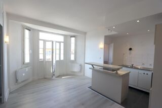  Appartement  louer 2 pices 60 m