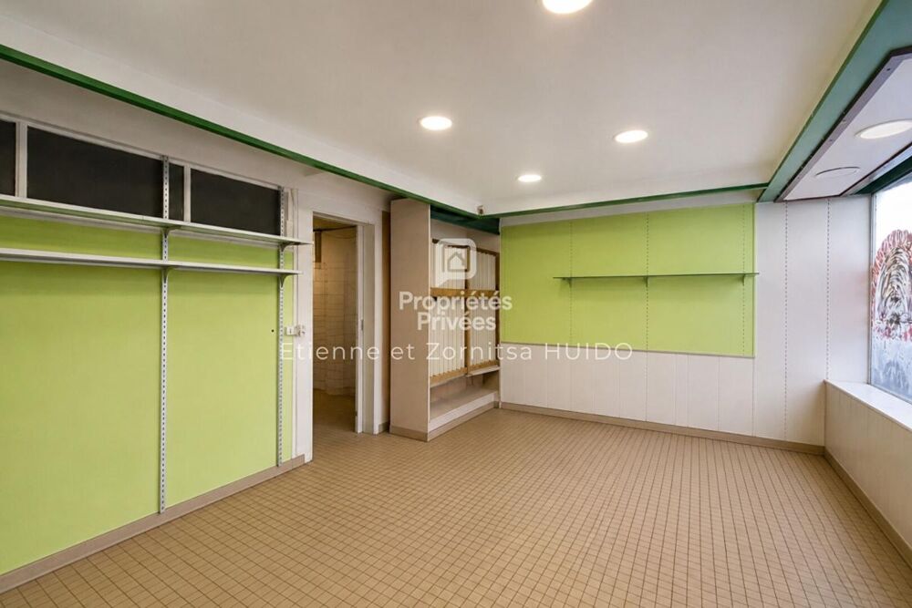 Vente Immeuble Immeuble Vatan 10 pièce(s) 223 m2 Vatan