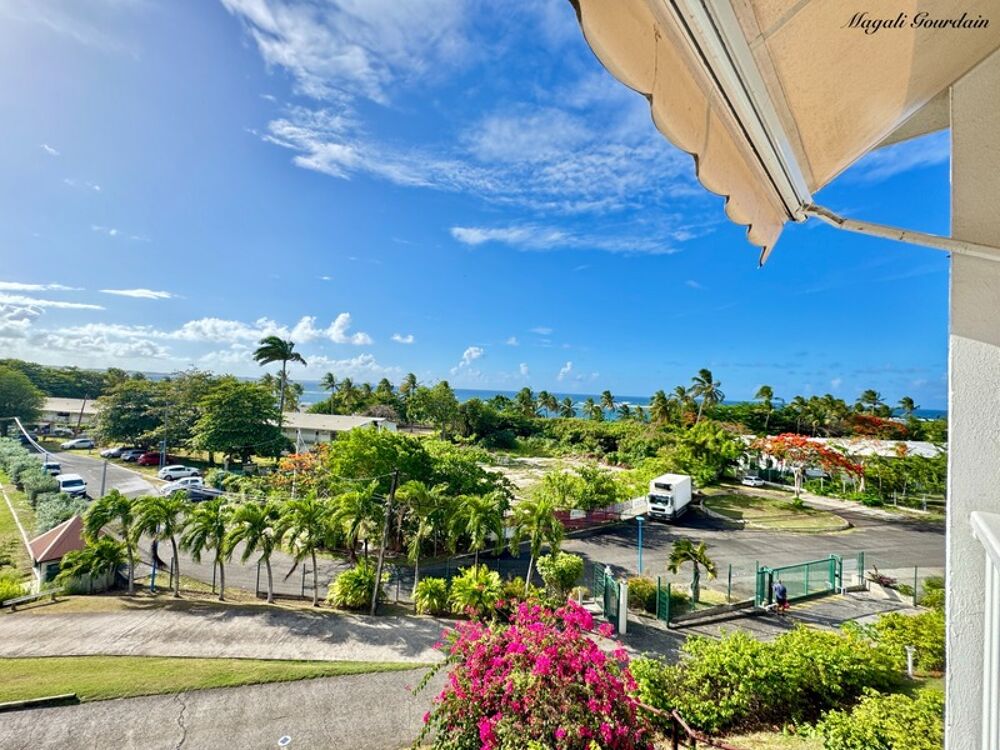 Vente Appartement A VENDRE - APPARTEMENT STUDIO AVEC VUE MER EXCEPTIONNELLE - LE MOULE Le moule