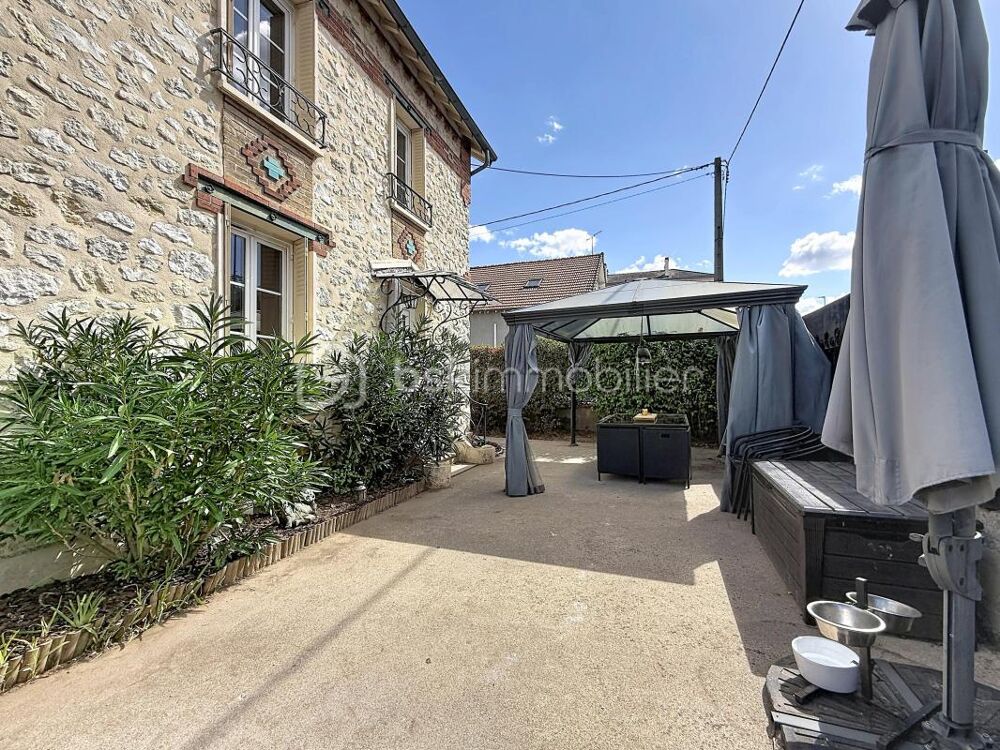 Maison en pierre 90 m²  3 chambres  Piscine  Studio indépendant  Champagne-sur-Seine