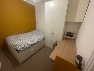 Location Appartement 1 pièce 9 m², Marseille