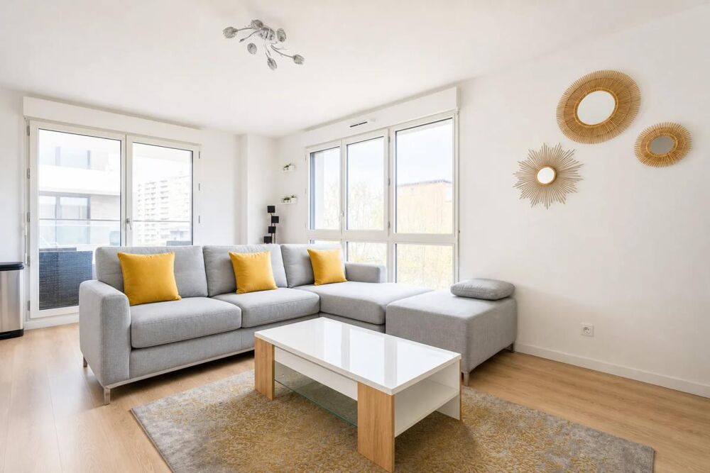 Chic T3 lumineux à Asnières, 63 m² avec balcon