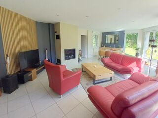  Maison à vendre 10 pièces 158 m²