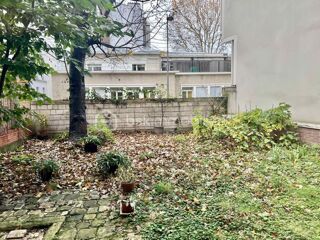  Loft à vendre 4 pièces 81 m² Paris 18e arrondissement