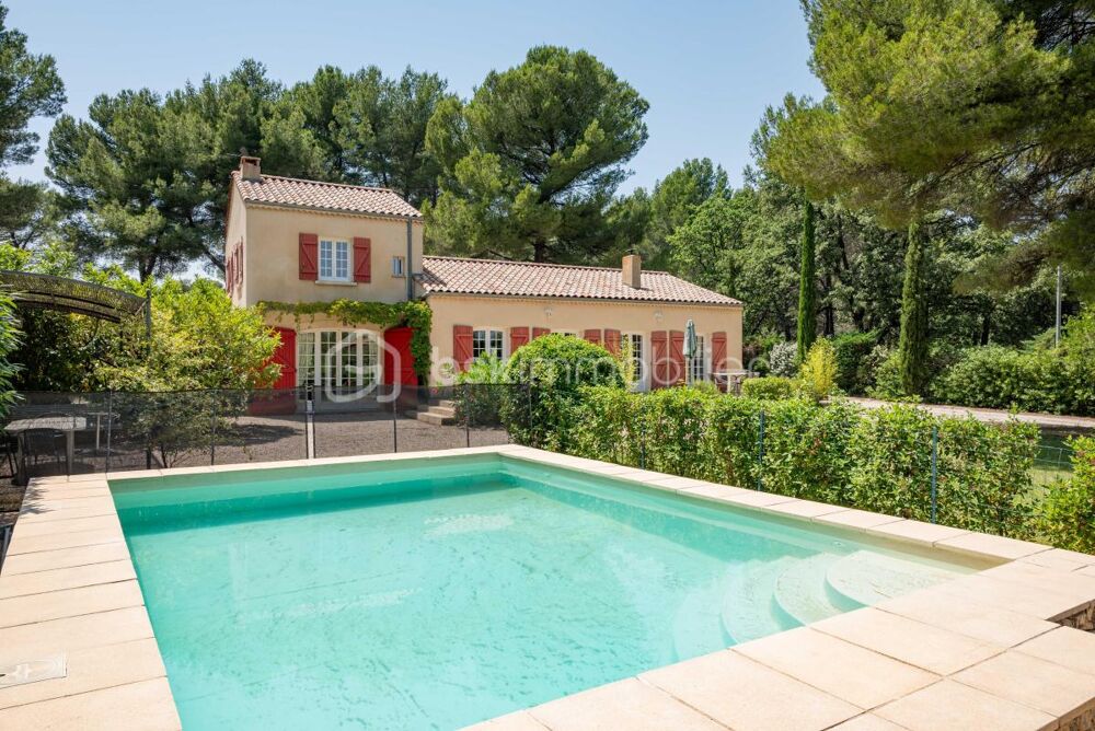 Vente Maison Éguilles – Maison de caractère au fort potentiel, dans un environnement rare et privilégié Eguilles