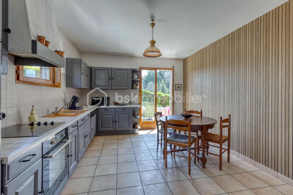 Vente Villa PRUNIERES 38350 - VILLA individuelle de PLAIN PIED de 124m² - 3 CHAMBRES, COMBLES à aménager. VUE EXCEPTIONNELLE, CADRE NATUREL Prunieres