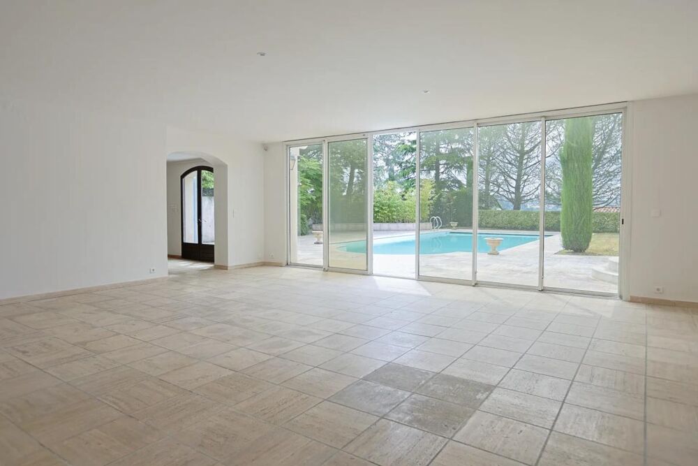 � vendre  Villa Villars (42390)