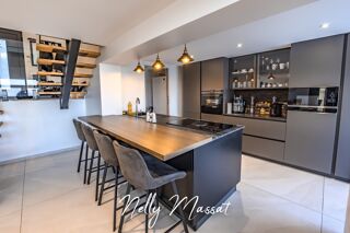  Villa � vendre 9 pi�ces 234 m�