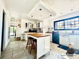  Villa à vendre 5 pièces 270 m²