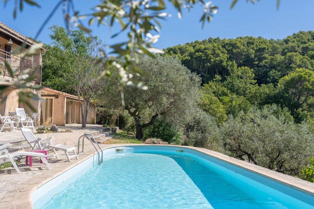 Vente Propriété/Château Maison de 8 pièces de 150 m² à Seillans Seillans