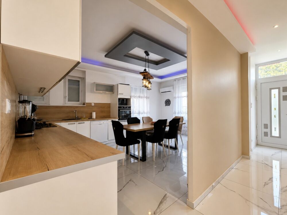 Vente Maison Présentation du bien : Maison 6 pièces à vendre aux ABRETS Les abrets