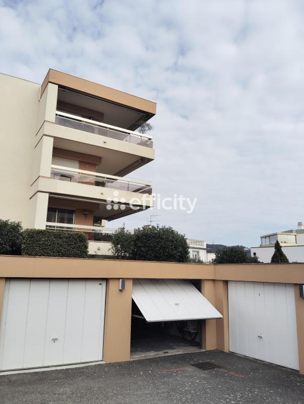 � vendre  Appartement Le Cannet (06110)