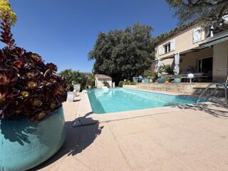  Villa � vendre 6 pi�ces 180 m�