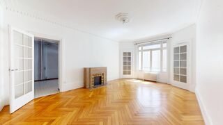  Appartement à vendre 10 pièces 240 m²
