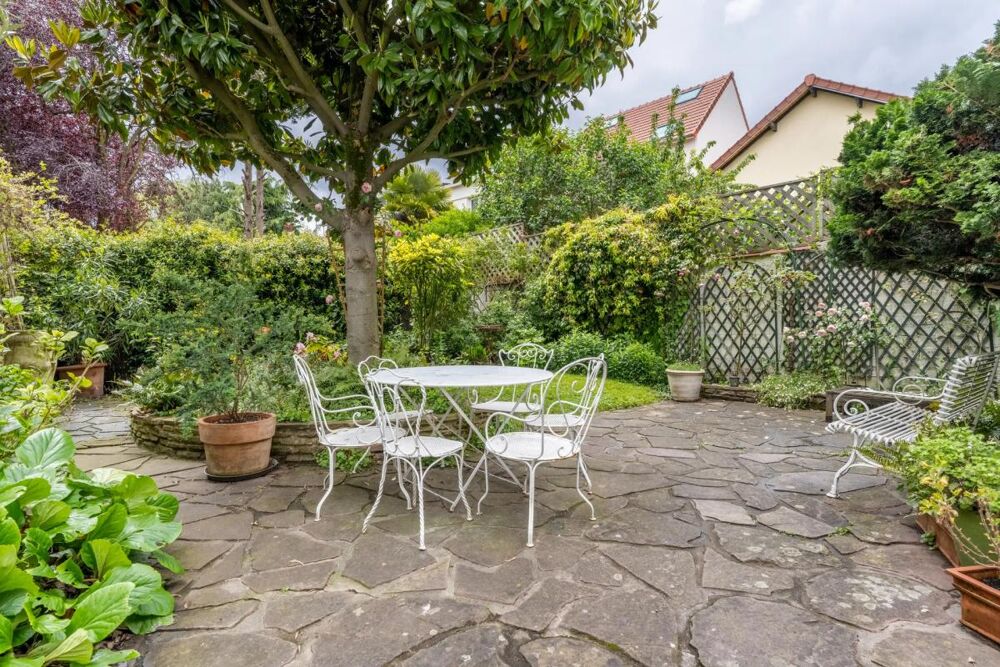 Maison 7 pièces 164 m² · à Suresnes · 164 m² · 1 095 000 €