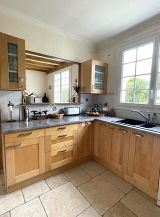  Maison  vendre 8 pices 170 m