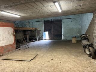  Remise / Grange � vendre 1 pi�ce 125 m� La boissiere