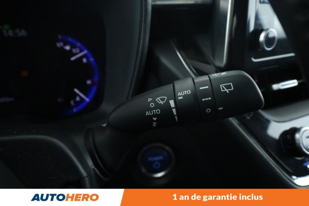 Corolla 1.8 Hybride Collection 122H 2019 occasion 92130 Issy-les-Moulineaux