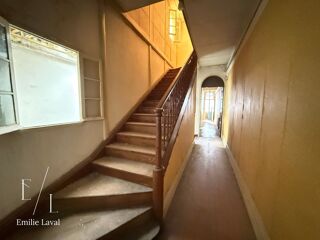  Immeuble � vendre 9 pi�ces 205 m�