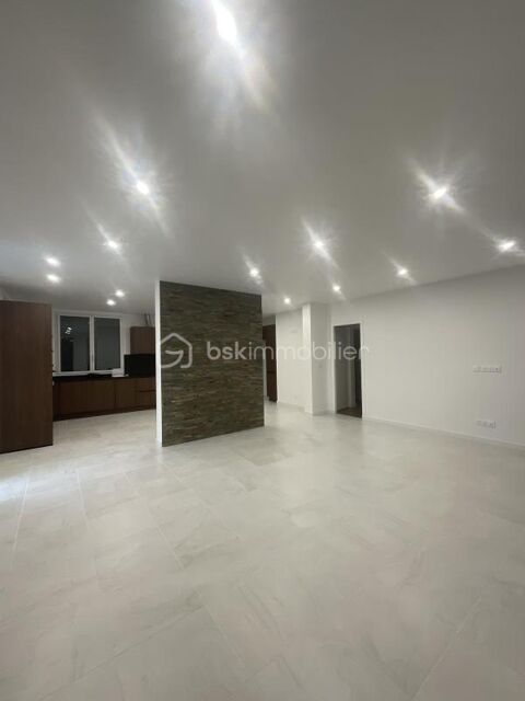  Appartement � louer 4 pi�ces 110 m�