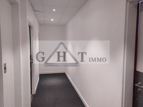 Bureaux 495M&sup2; Croissy-Beaubourg 4500 77183 Croissy beaubourg