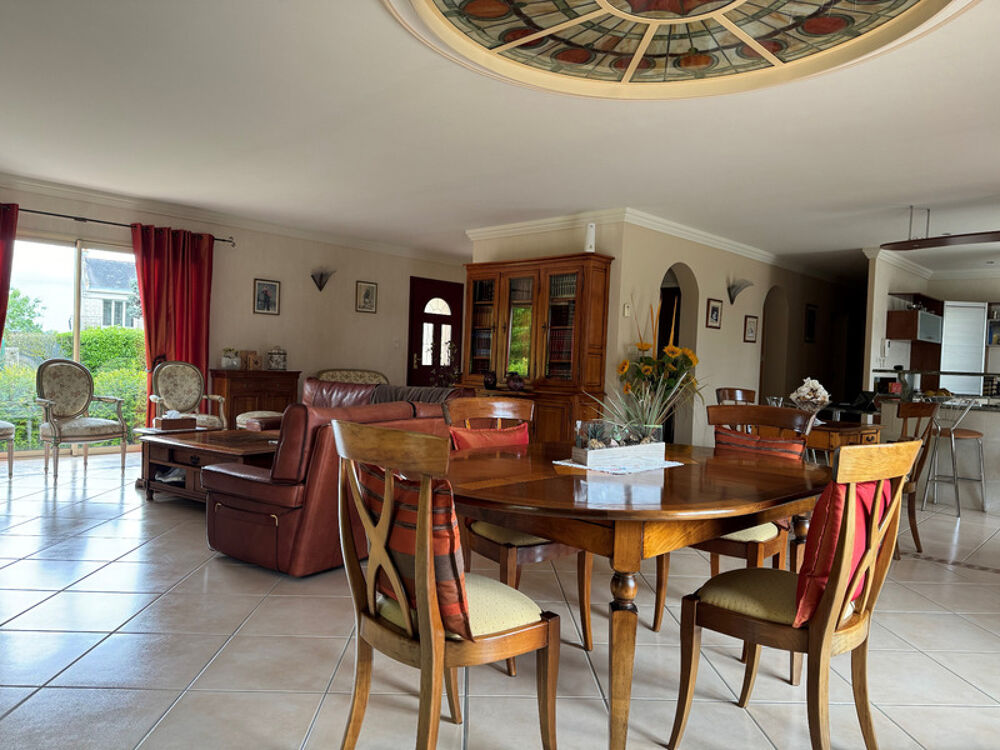 Vente Maison Dpt Maine et Loire (49), à vendre proche d' ANGERS maison P9  Vie de plain pied Angers