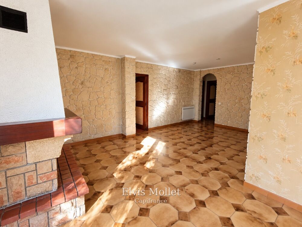 Vente Maison Maison de plain-pied avec jardin, garage et vue dégagée – Quartier calme à Manosque Manosque