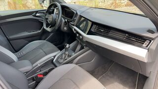 A1 1.0 TFSI 110 S-Tronic 7 S line - Automatique 2021 occasion 63000 Clermont Ferrand