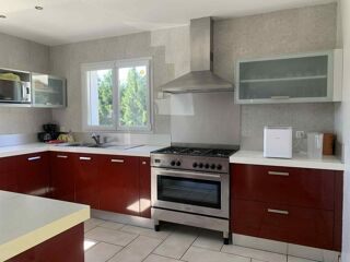  Propri�t�/ch�teau � vendre 7 pi�ces 203 m�