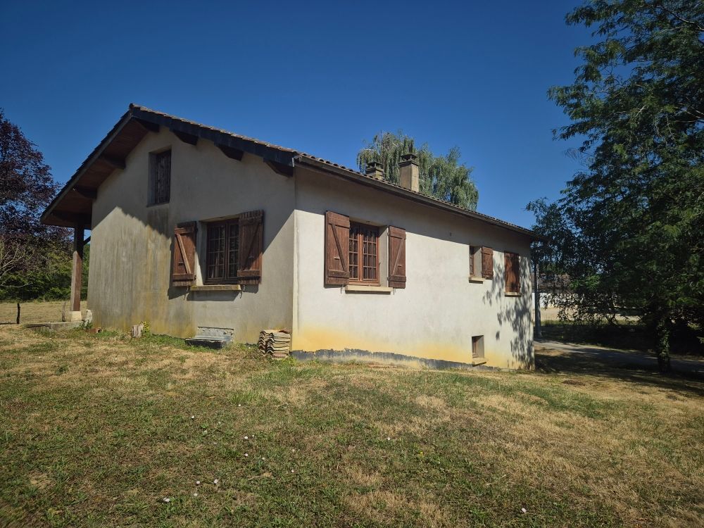 Vente Maison Maison 80m2  À Vendre St Etienne sur Reyssouze Saint etienne sur reyssouze