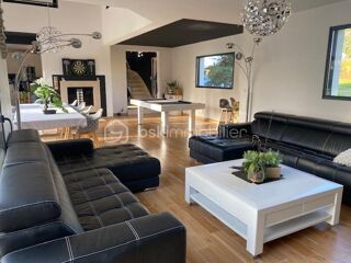  Maison � vendre 8 pi�ces 262 m�