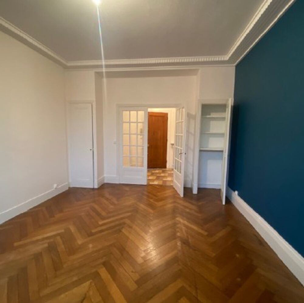 T2 avec balcon à LYON