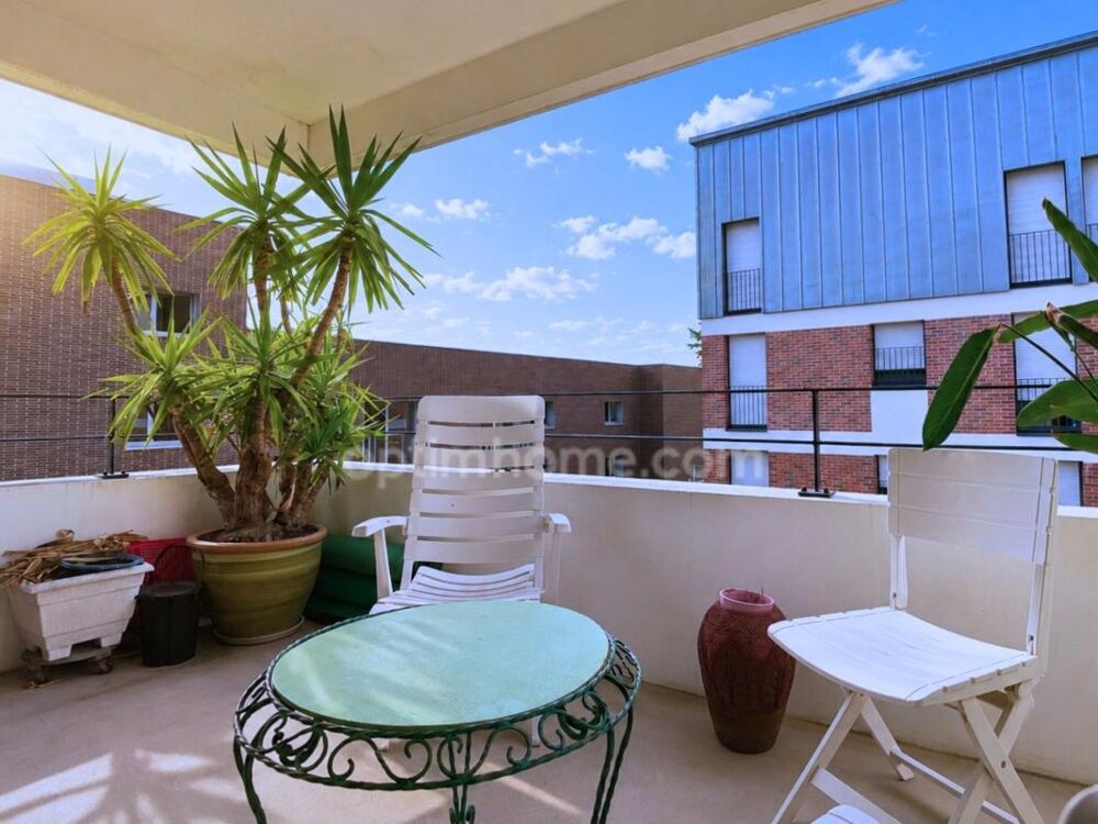 Appartement T5 à vendre à moins de 20 min de Rennes gare  4 chambres, balcon, garage fermé, parking et cave