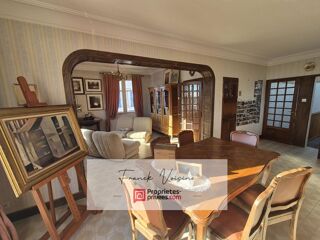  Maison � vendre 8 pi�ces 321 m�