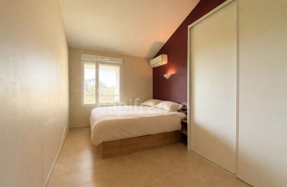 Vente Appartement Fréjus – Rare triplex avec jardin, piscine et double garage Frejus