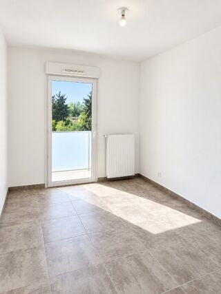  Appartement à louer 2 pièces 37 m²