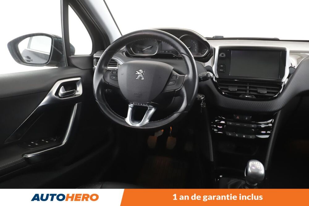 2008 1.2 PureTech Allure 130 ch 2017 occasion 92130 Issy-les-Moulineaux