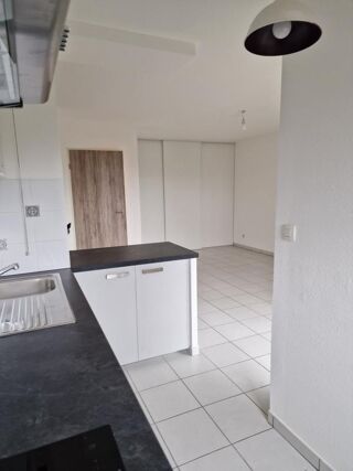  Appartement à louer 2 pièces 44 m²