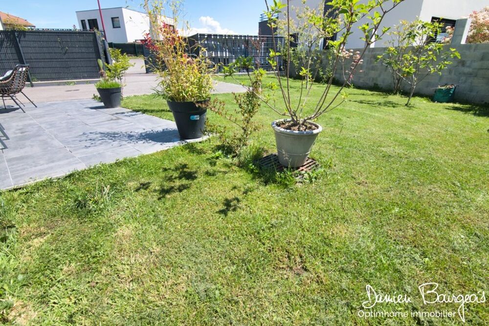 Vente Maison Maison individuelle de 124 m2 avec 4 chambres et terrain de plus de 400 m2 Saint genis pouilly