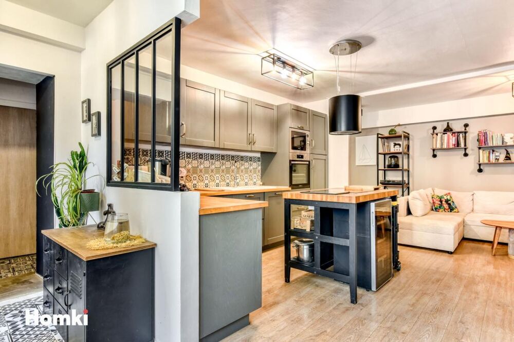 Maison/Villa T6 de 142 m² à Fabrezan 11200