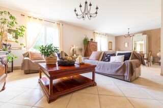 Maison à vendre 7 pièces 166 m²