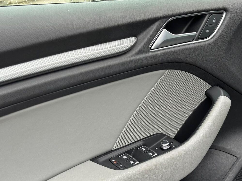 A3 III (2) SPORTBACK 35 TDI 150 DESIGN 2018 occasion 78240 Chambourcy
