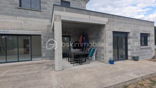  Villa à vendre 6 pièces 197 m²