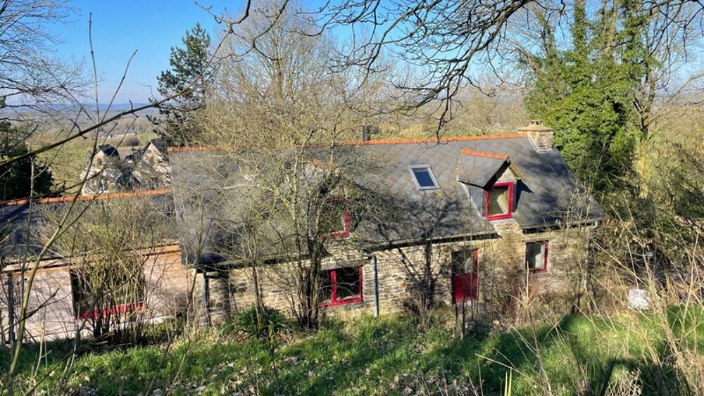 Maison écologique sur 1ha de terrain